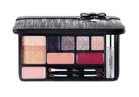 pochette a maquillage dior|best dior makeup products 2021.